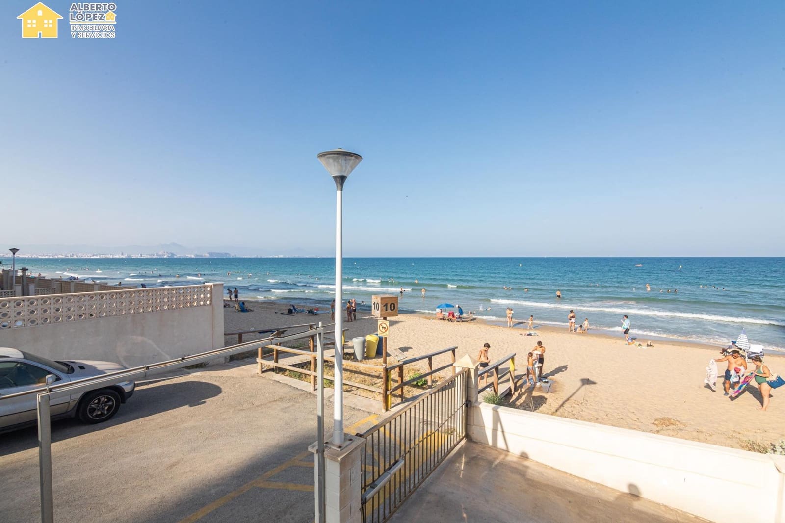 2 slaapkamer Flat te koop in Arenales del Sol - € 220.000 (Ref: 10032153)