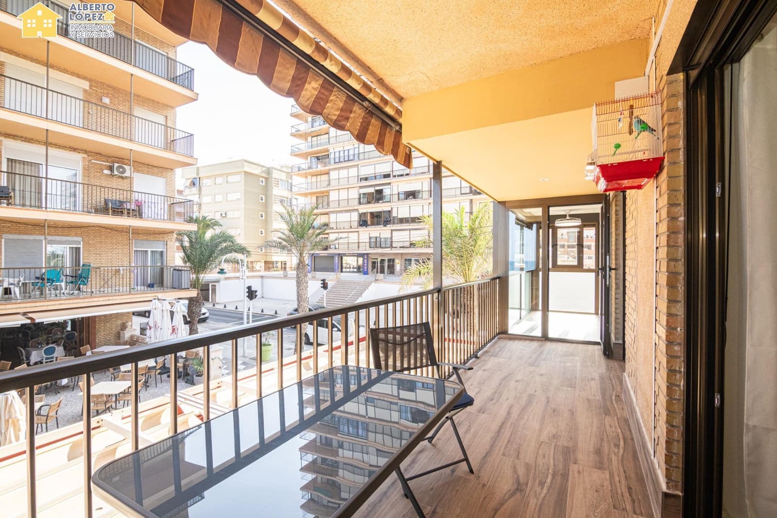 2 slaapkamer Flat te koop in Arenales del Sol - € 220.000 (Ref: 10032153)