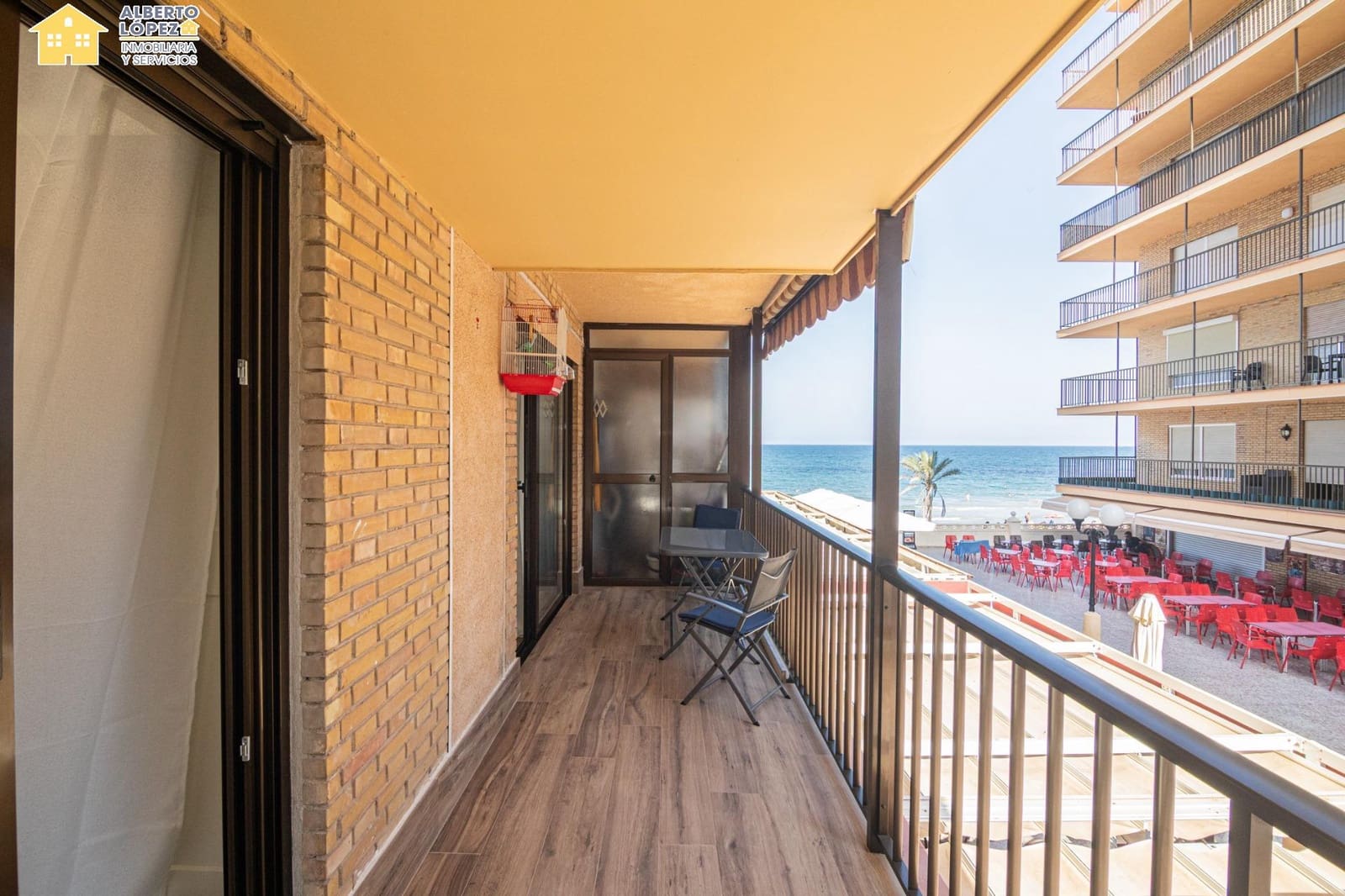 2 slaapkamer Flat te koop in Arenales del Sol - € 220.000 (Ref: 10032153)