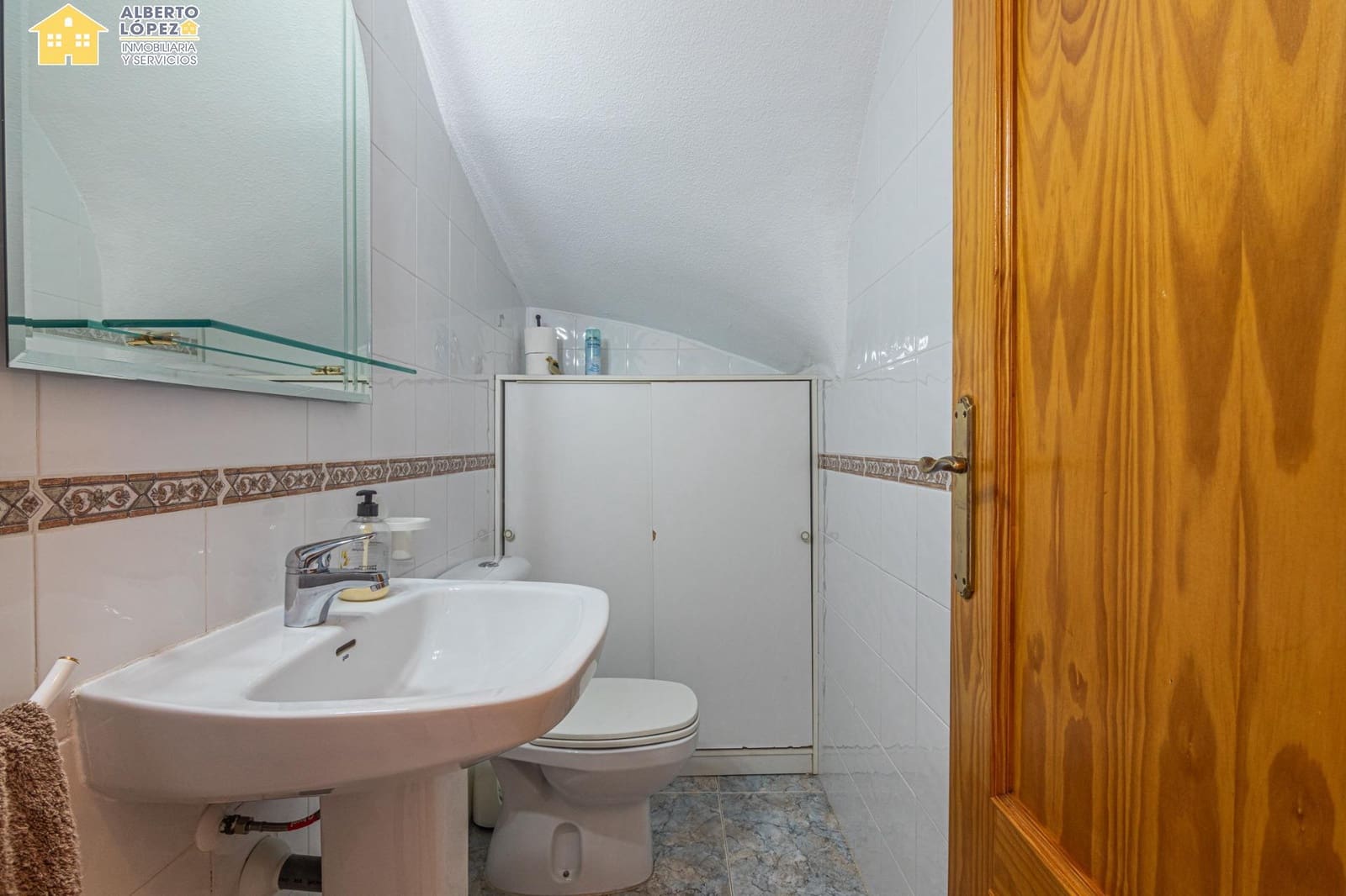 2 makuuhuone Bungalow myytävänä paikassa Arenales del Sol mukana uima-altaan - 250 000 € (Ref: 10120015)