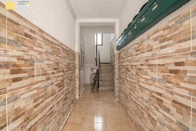 4 soverom Leilighet til salgs i Playa Levante, Santa Pola - € 135 500 (Ref: 10136193)