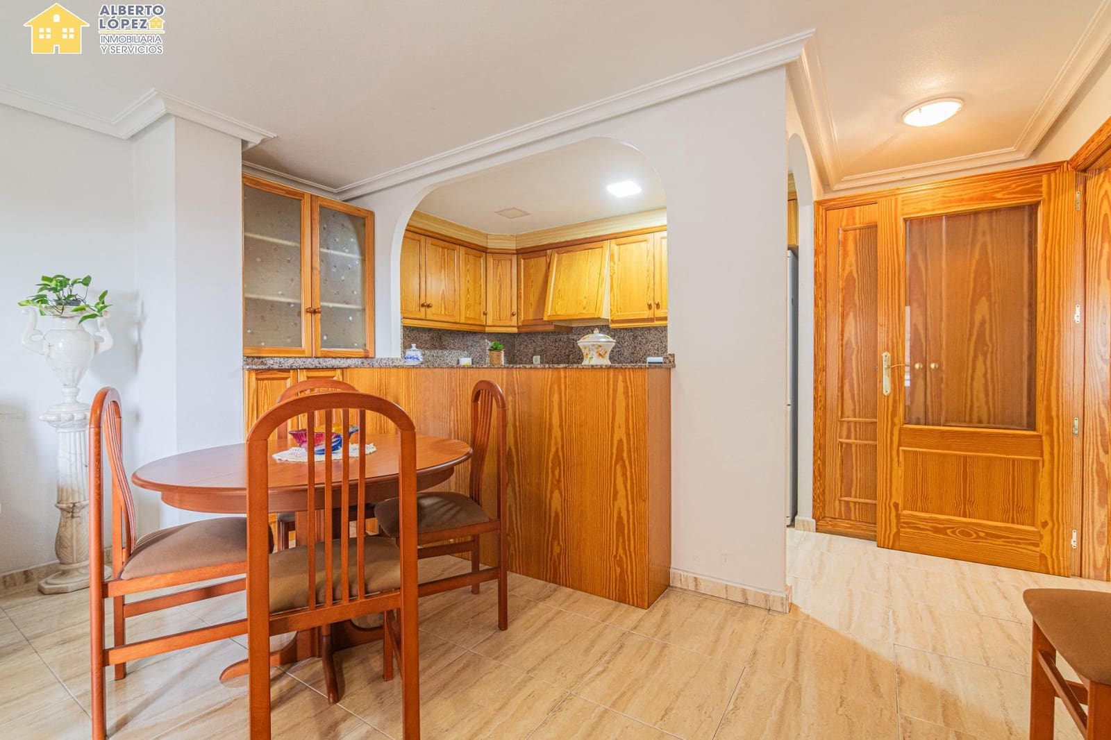 2 soverom Leilighet til salgs i El Altet med svømmebasseng - € 170 000 (Ref: 10168562)