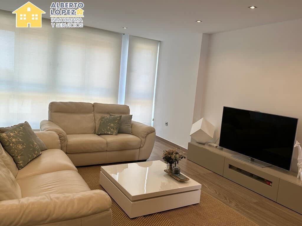 1 bedroom Flat for holiday rental in Arenales del Sol with pool - € 1,500 (Ref: 8469463)