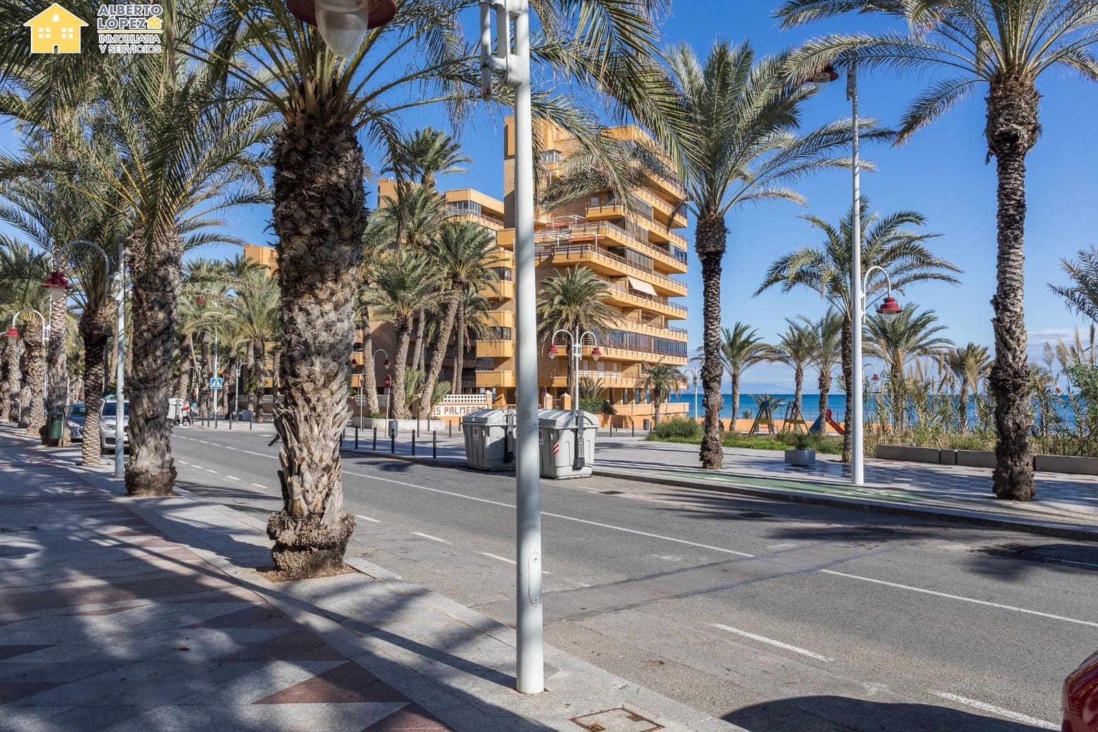 1 bedroom Flat for holiday rental in Arenales del Sol with pool - € 1,500 (Ref: 8469463)