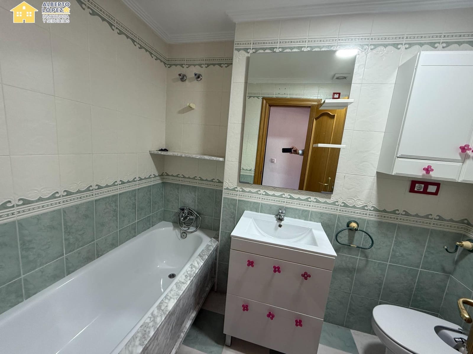 3 quarto Apartamento para arrendar em El Altet - 800 € (Ref: 8599572)