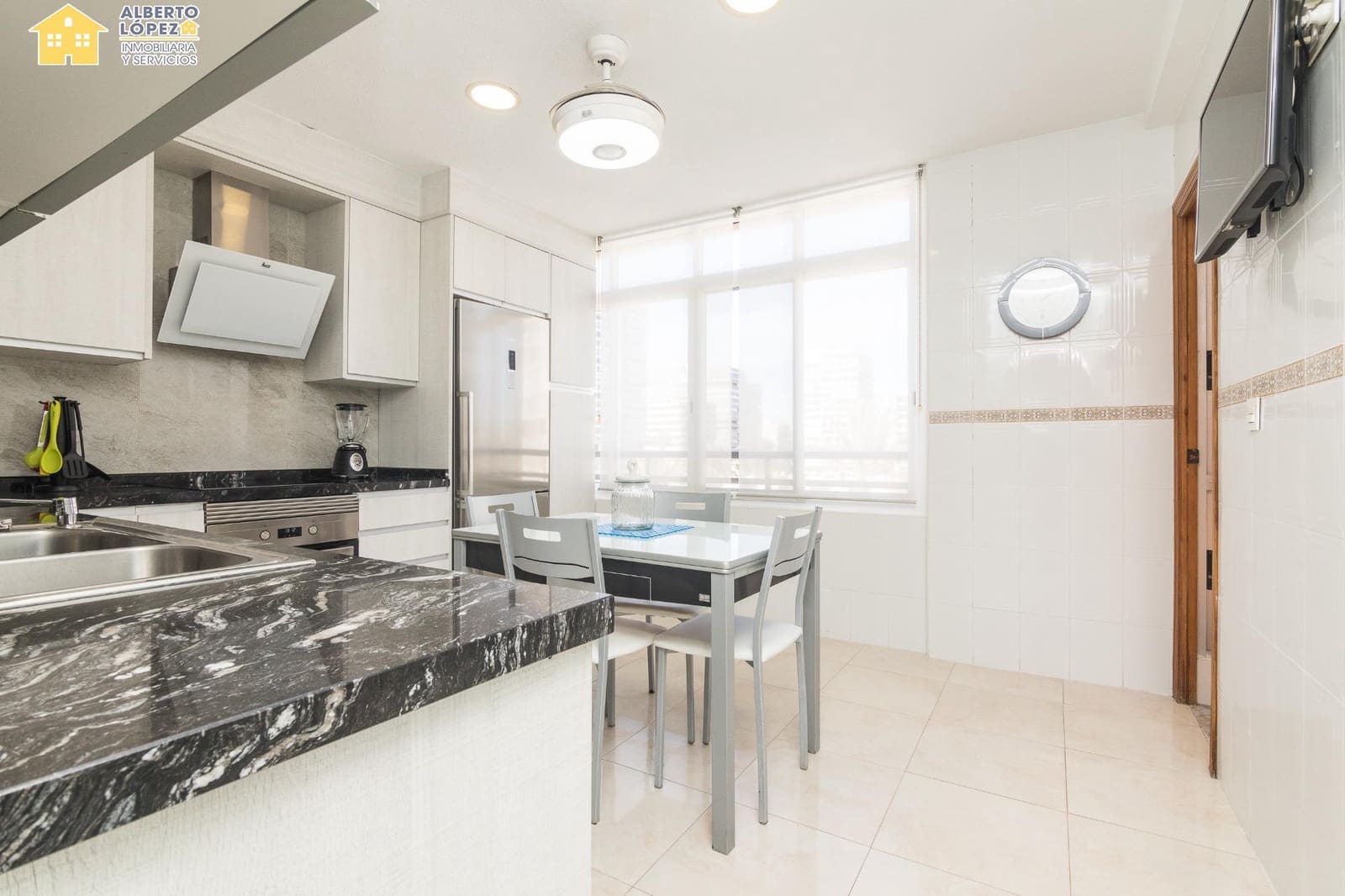 3 soverom Leilighet til salgs i Playa de San Juan - € 510 000 (Ref: 8825193)