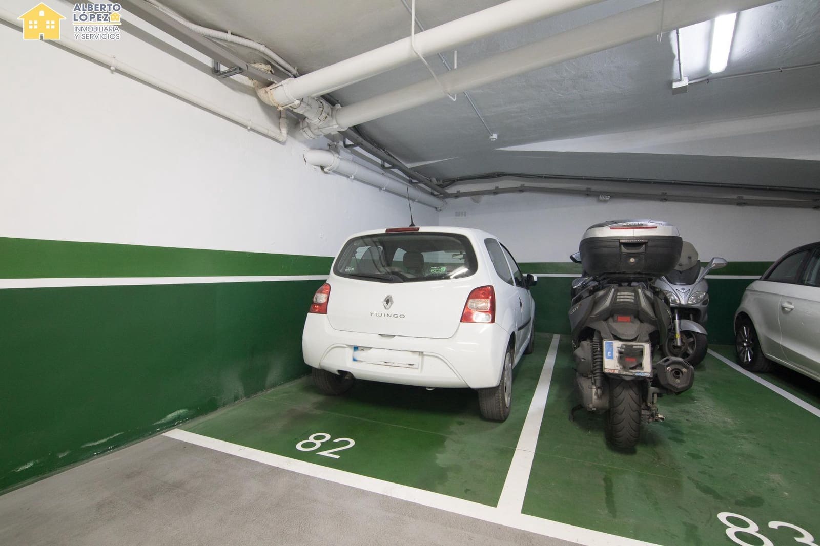 2 soverom Leilighet til leie i Alicante by med garasje - € 2 500 (Ref: 9230493)