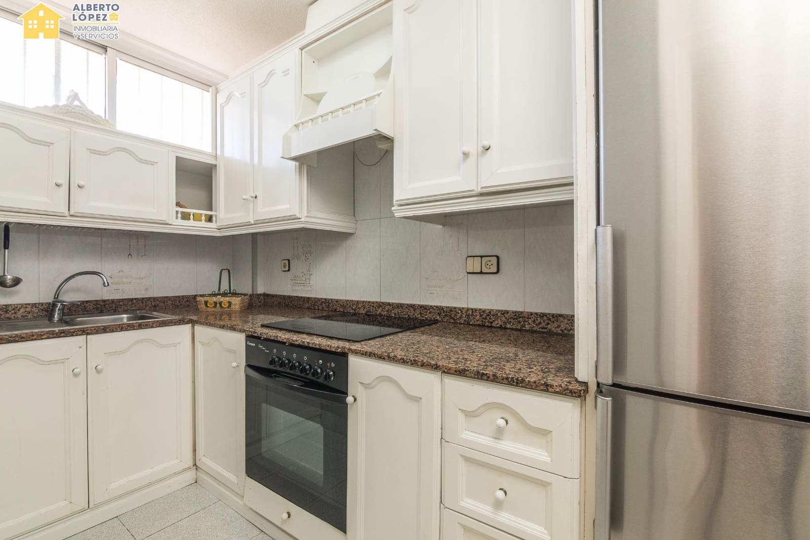 2 soveværelse Lejlighed til salg i Santa Pola - € 188.000 (Ref: 9240050)