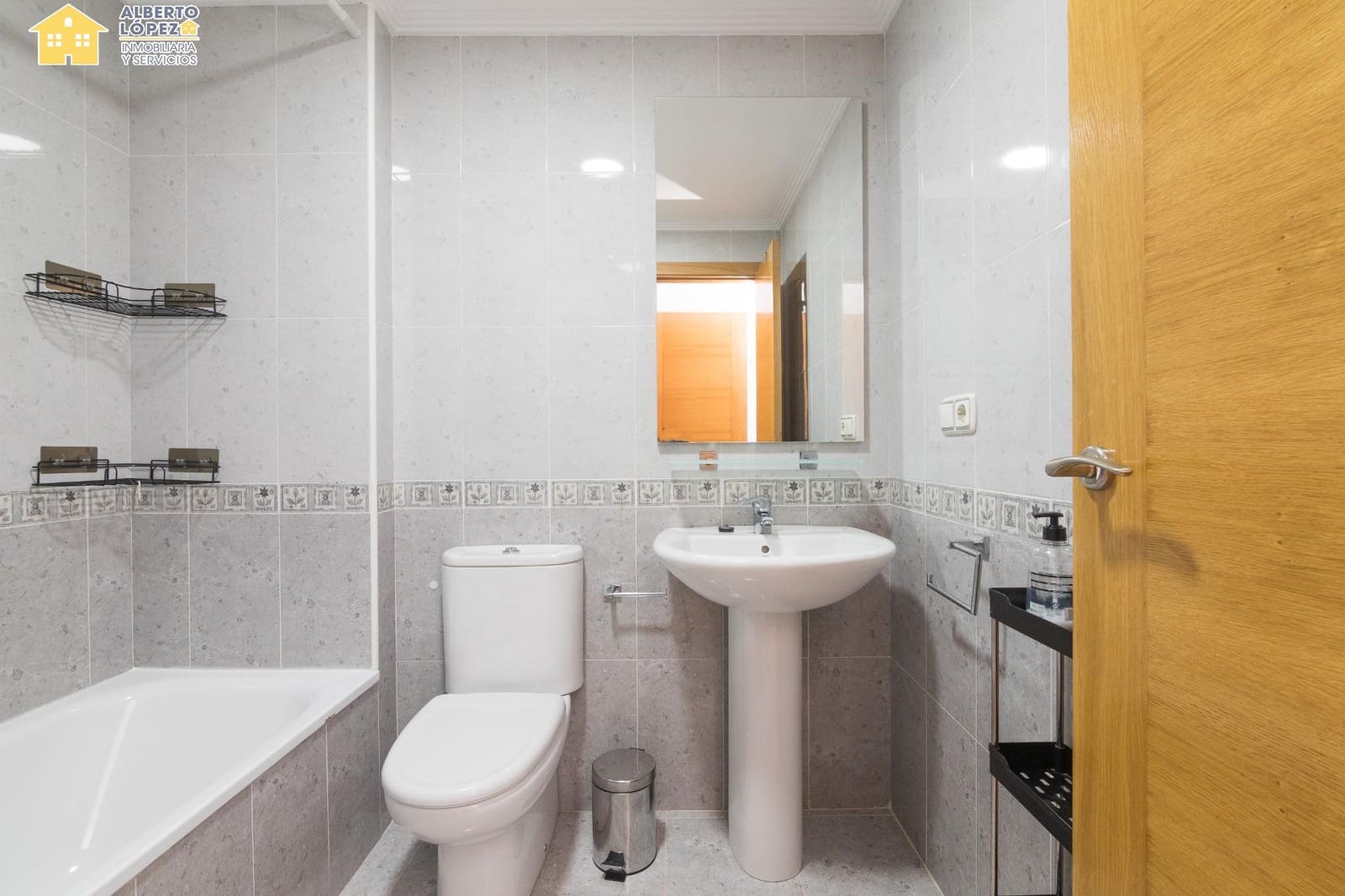 3 camera da letto Bungalow in vendita in Arenales del Sol con piscina garage - 458.000 € (Rif: 9282295)