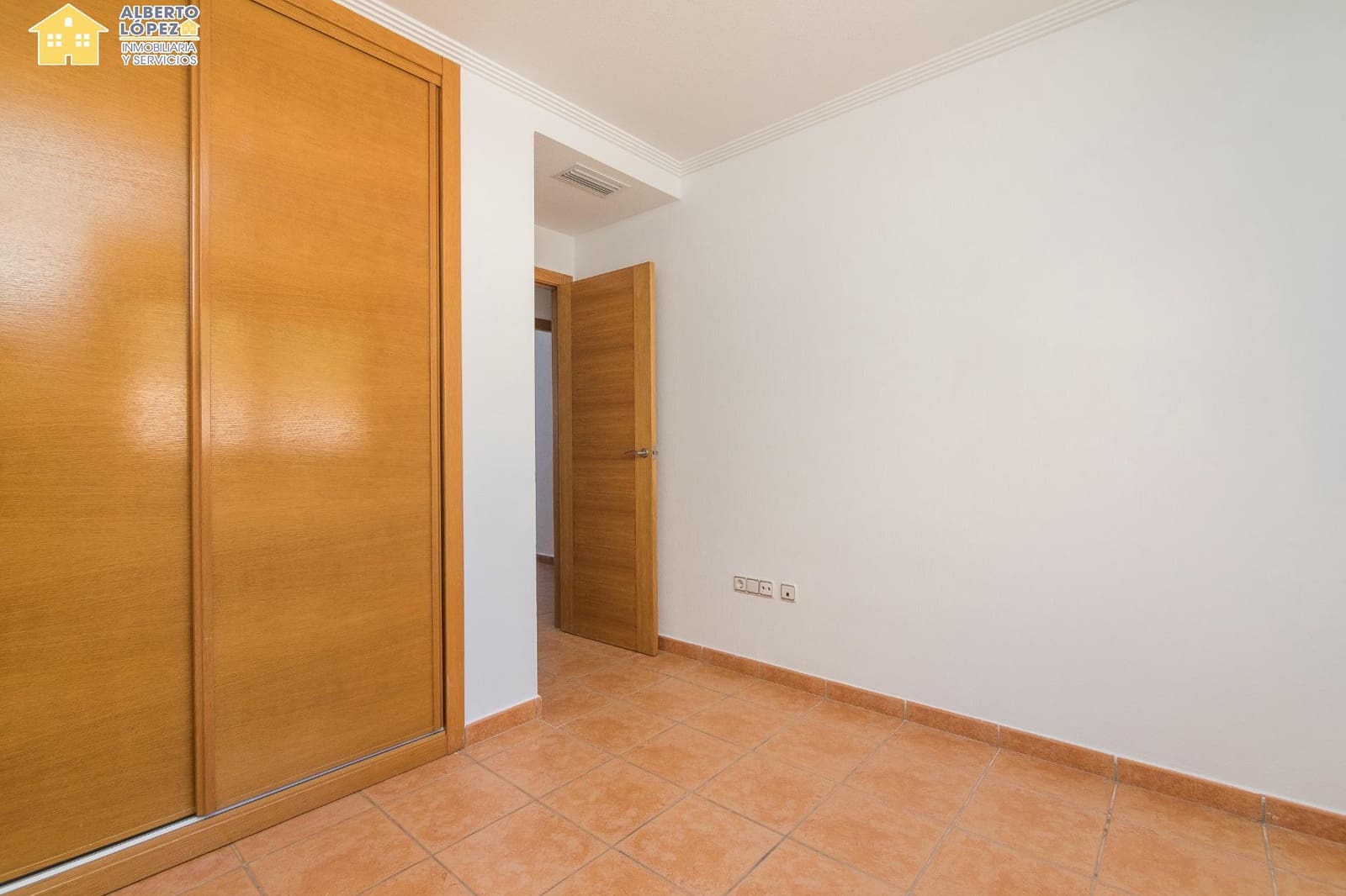 3 camera da letto Bungalow in vendita in Arenales del Sol con piscina garage - 458.000 € (Rif: 9282295)