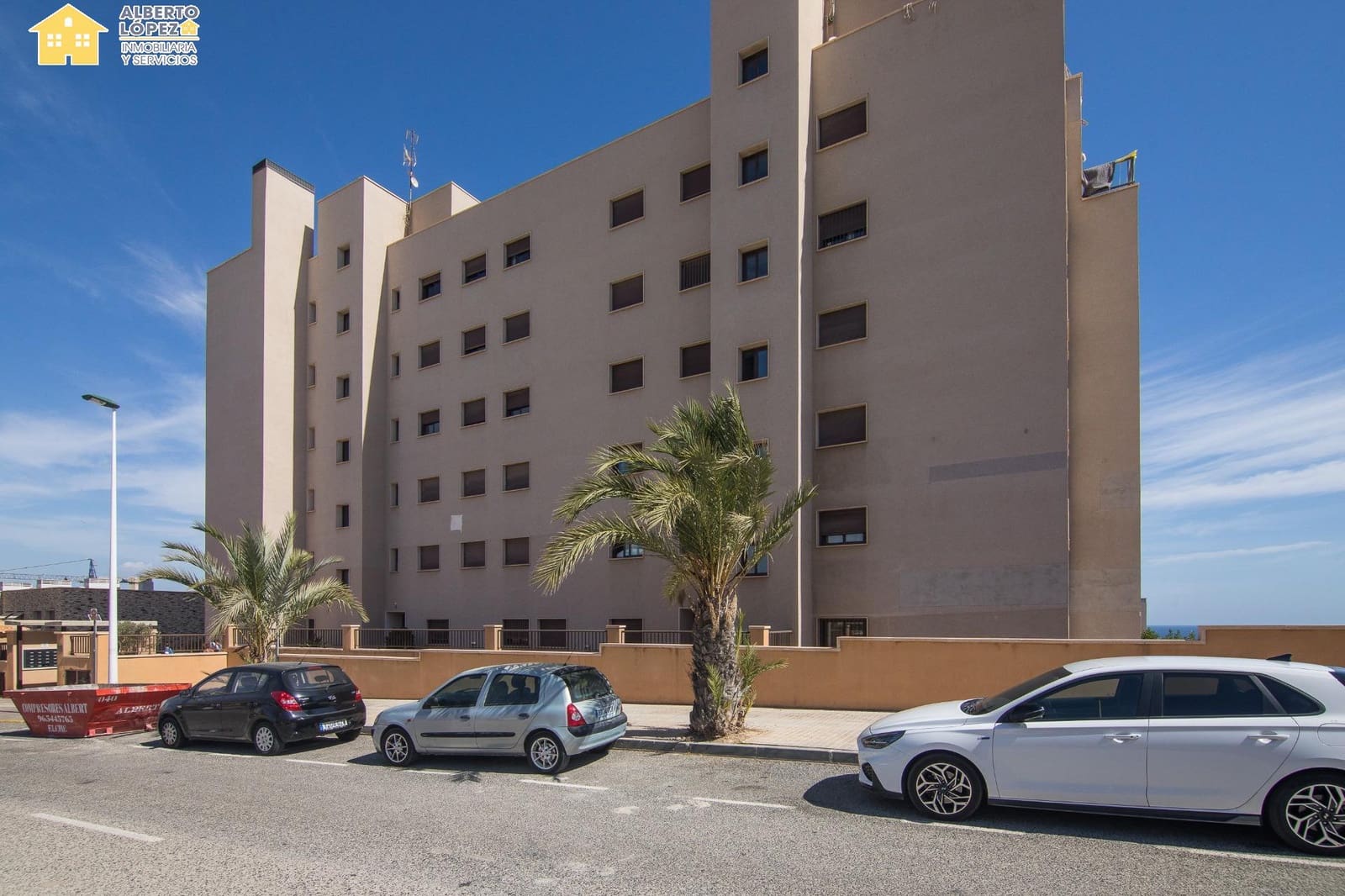 3 camera da letto Bungalow in vendita in Arenales del Sol con piscina garage - 458.000 € (Rif: 9282295)