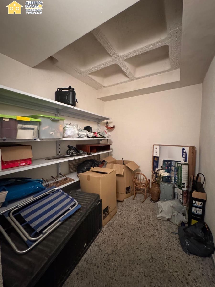 3 soverom Leilighet til salgs i Alicante by med svømmebasseng garasje - € 320 000 (Ref: 9398590)