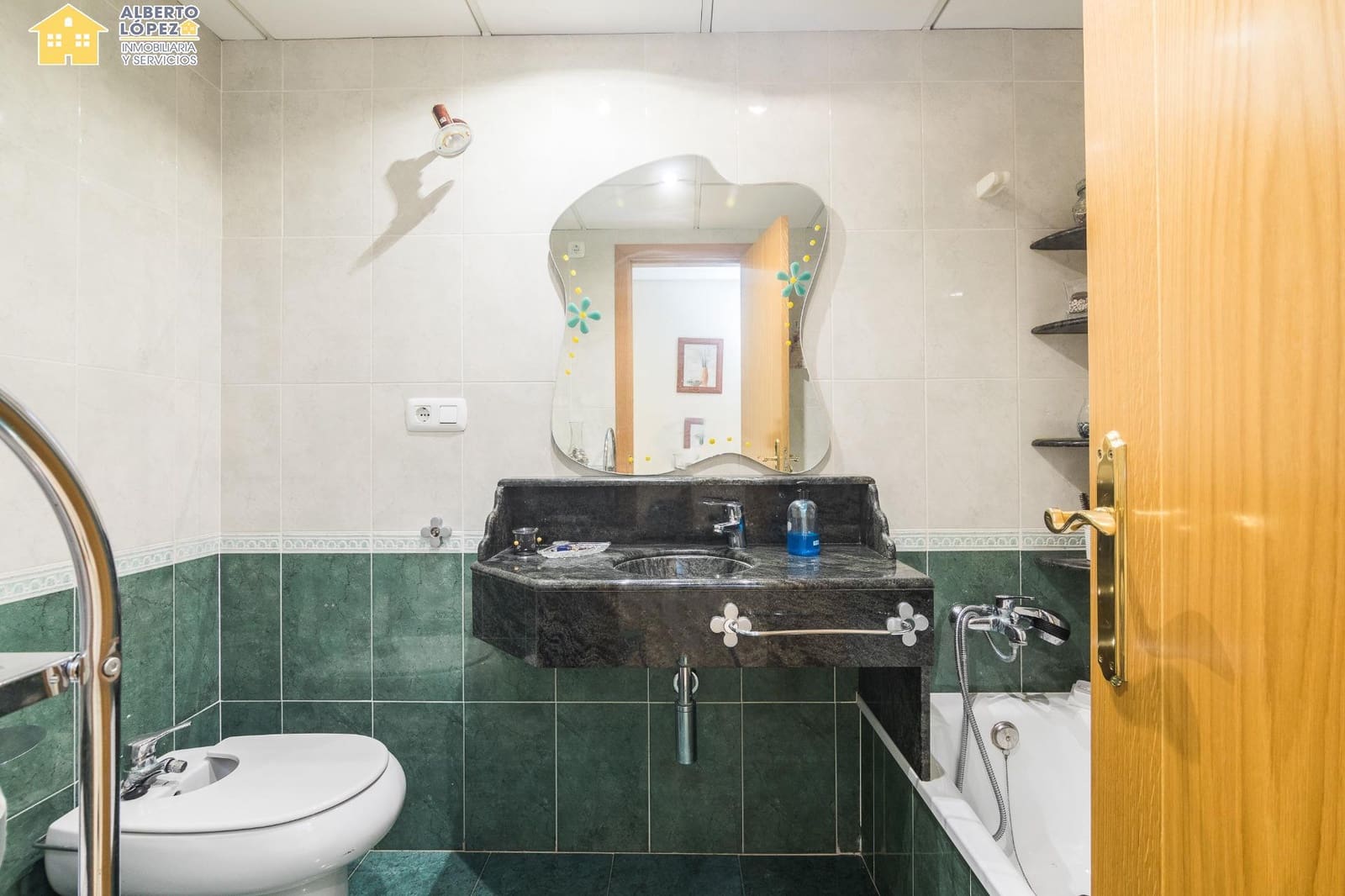 3 soverom Leilighet til salgs i Alicante by med svømmebasseng garasje - € 320 000 (Ref: 9398590)