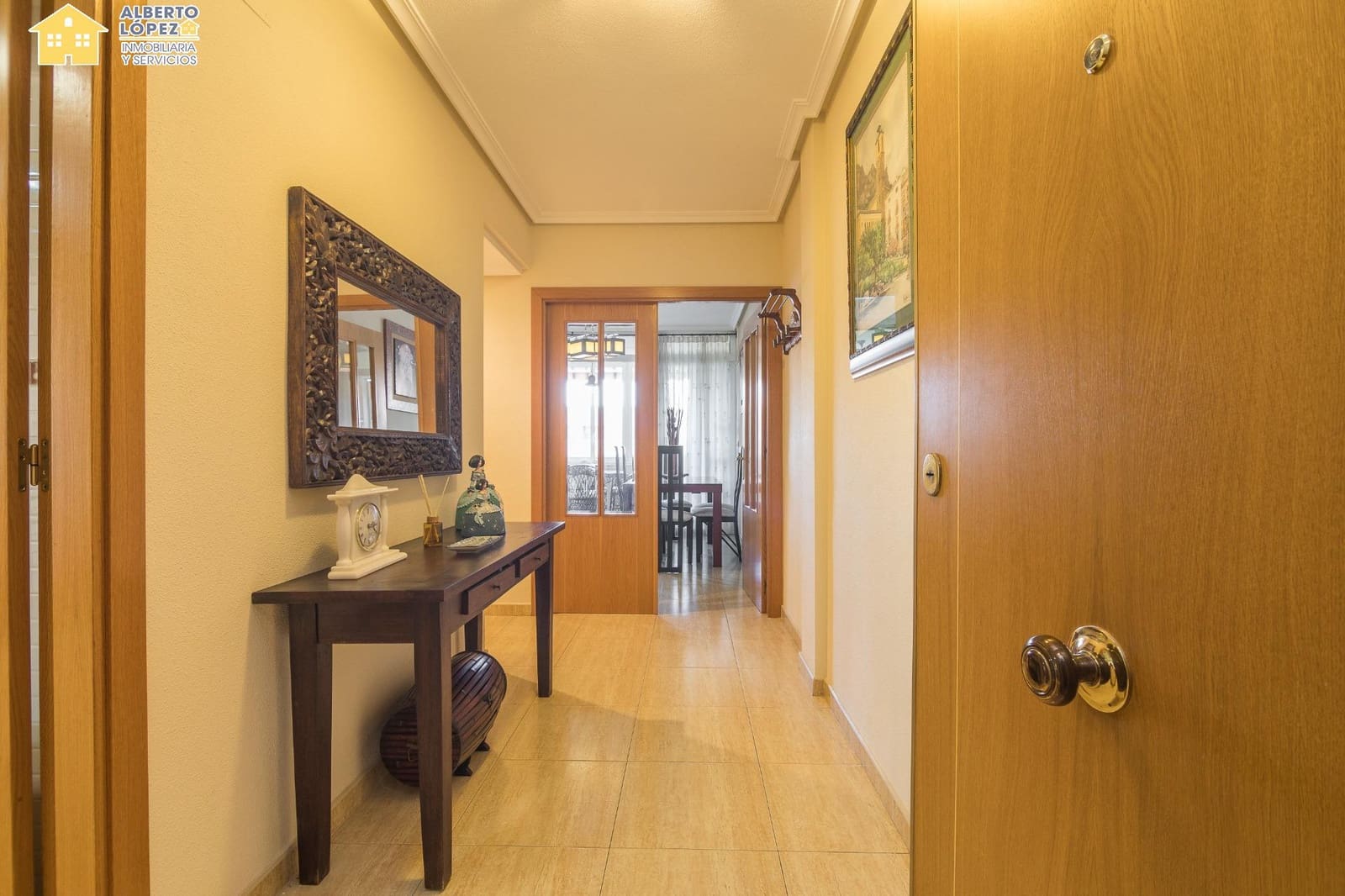 3 soverom Leilighet til salgs i Alicante by med svømmebasseng garasje - € 320 000 (Ref: 9398590)