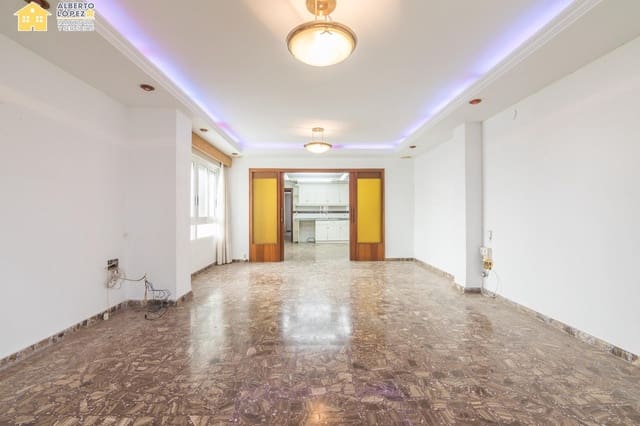 5 sypialnia Penthouse na sprzedaż w Centro, Elche / Elx - 390 000 € (Ref: 9398591)