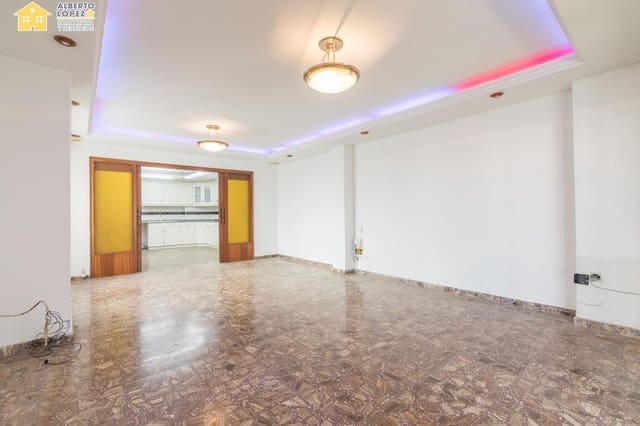 5 sypialnia Penthouse na sprzedaż w Centro, Elche / Elx - 390 000 € (Ref: 9398591)