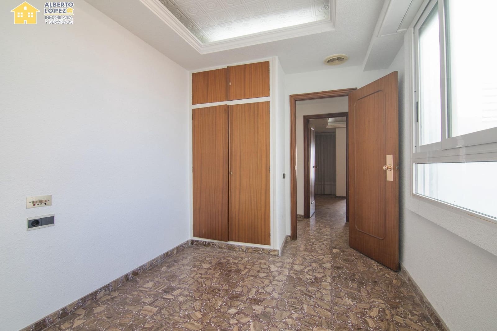 5 sypialnia Penthouse na sprzedaż w Elche / Elx - 390 000 € (Ref: 9398591)