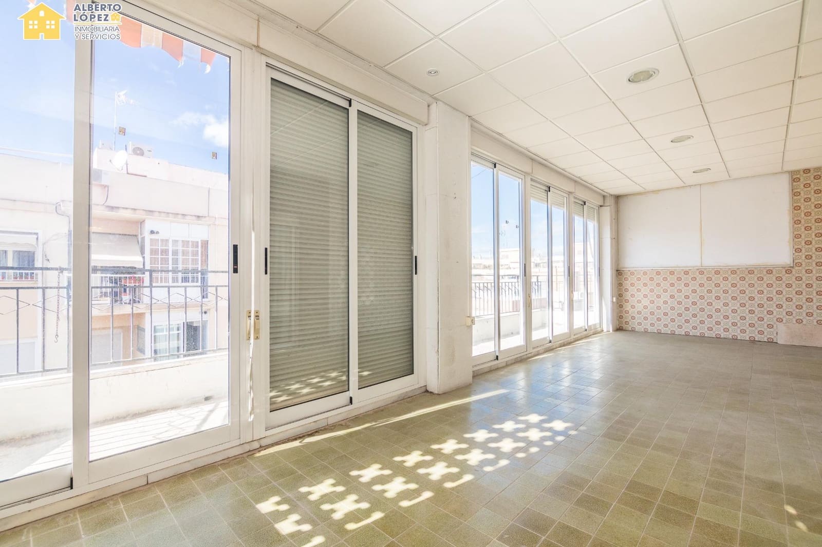 5 sypialnia Penthouse na sprzedaż w Elche / Elx - 390 000 € (Ref: 9398591)