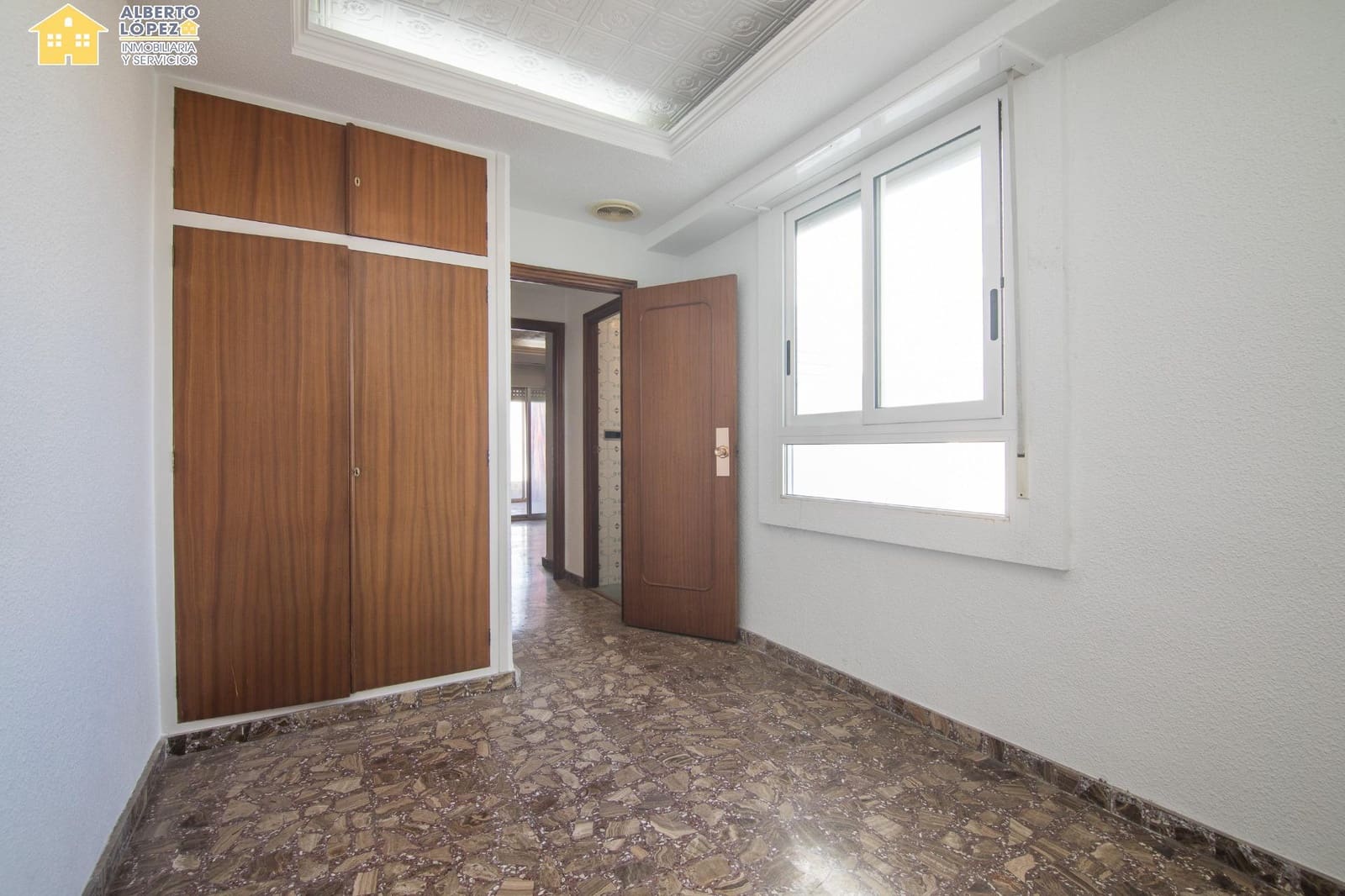 5 sypialnia Penthouse na sprzedaż w Elche / Elx - 390 000 € (Ref: 9398591)