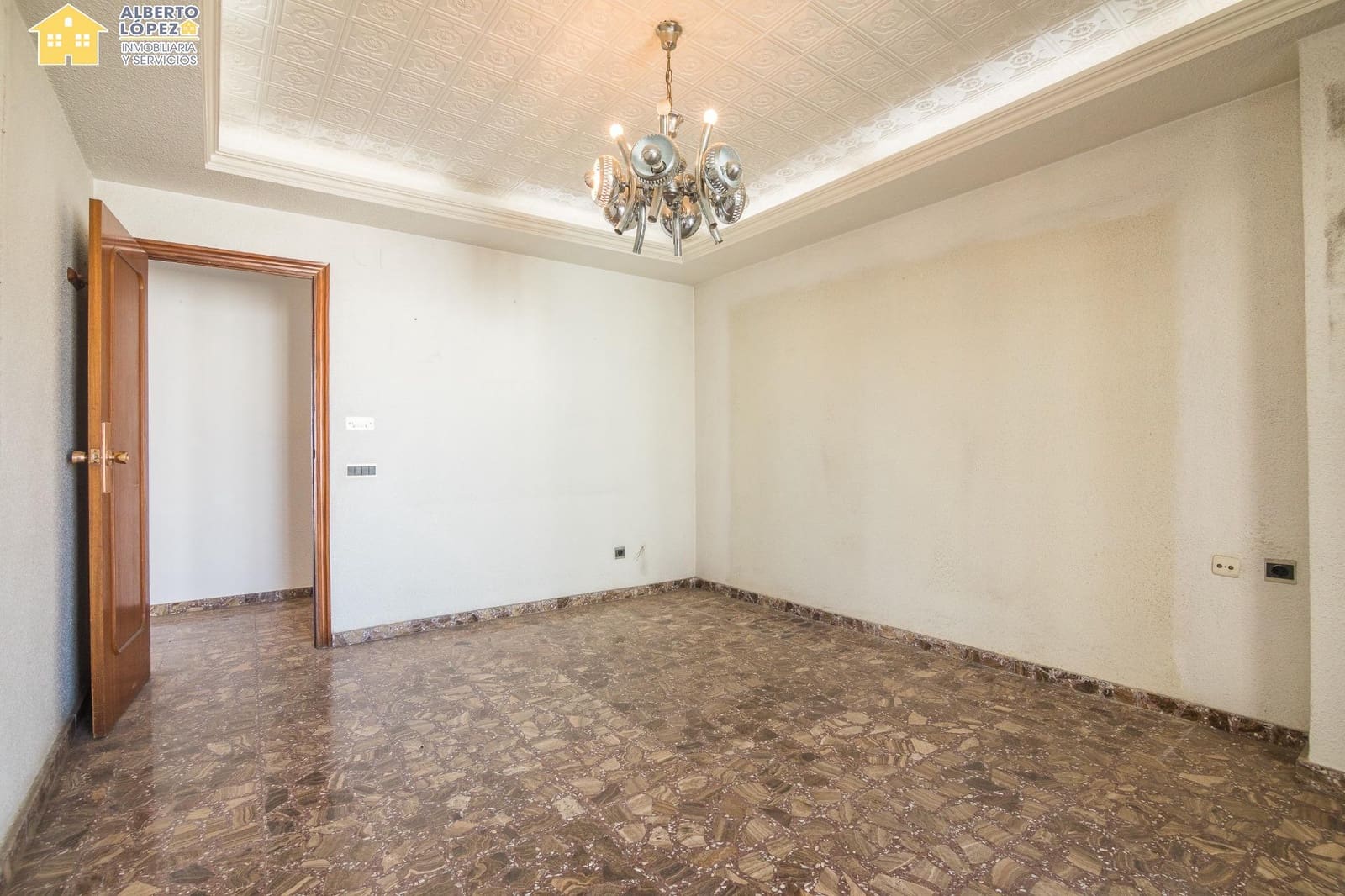 5 sypialnia Penthouse na sprzedaż w Elche / Elx - 390 000 € (Ref: 9398591)