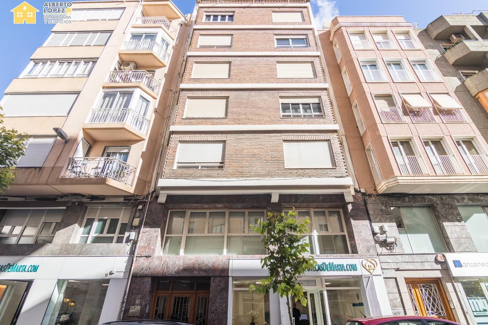 5 sypialnia Penthouse na sprzedaż w Elche / Elx - 390 000 € (Ref: 9398591)