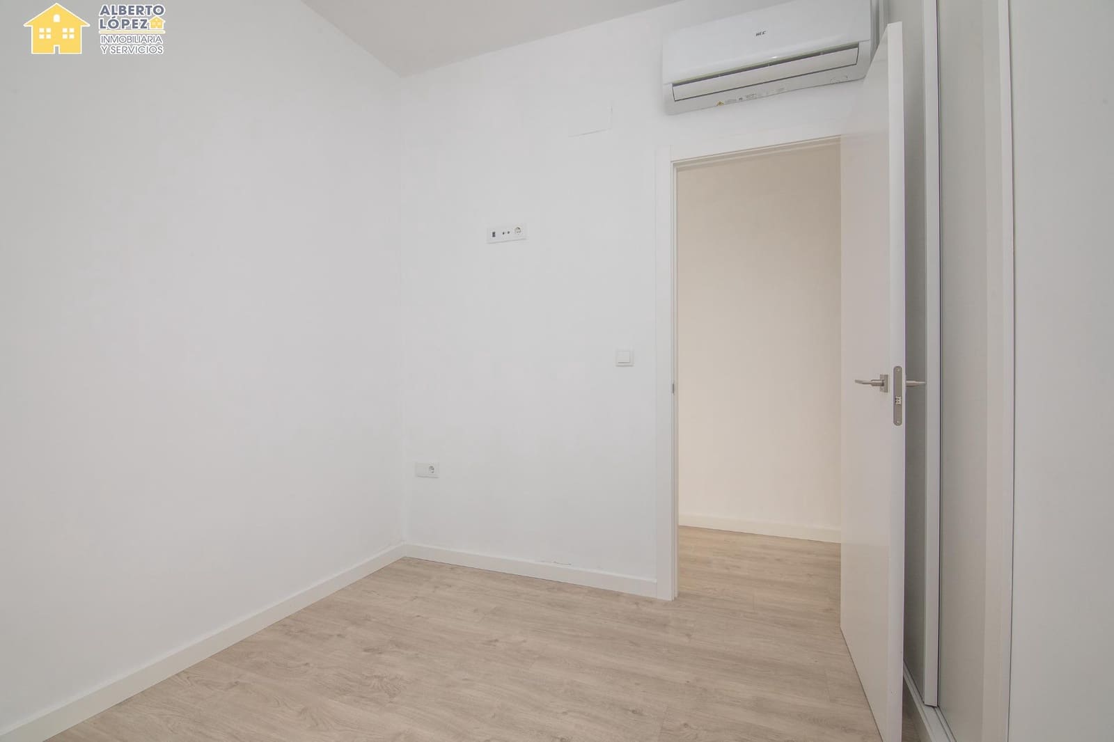 2 soveværelse Lejlighed til salg i El Altet - € 188.000 (Ref: 9406552)