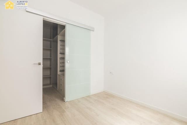 2 soveværelse Lejlighed til salg i El Altet, Elche / Elx - € 188.000 (Ref: 9406552)