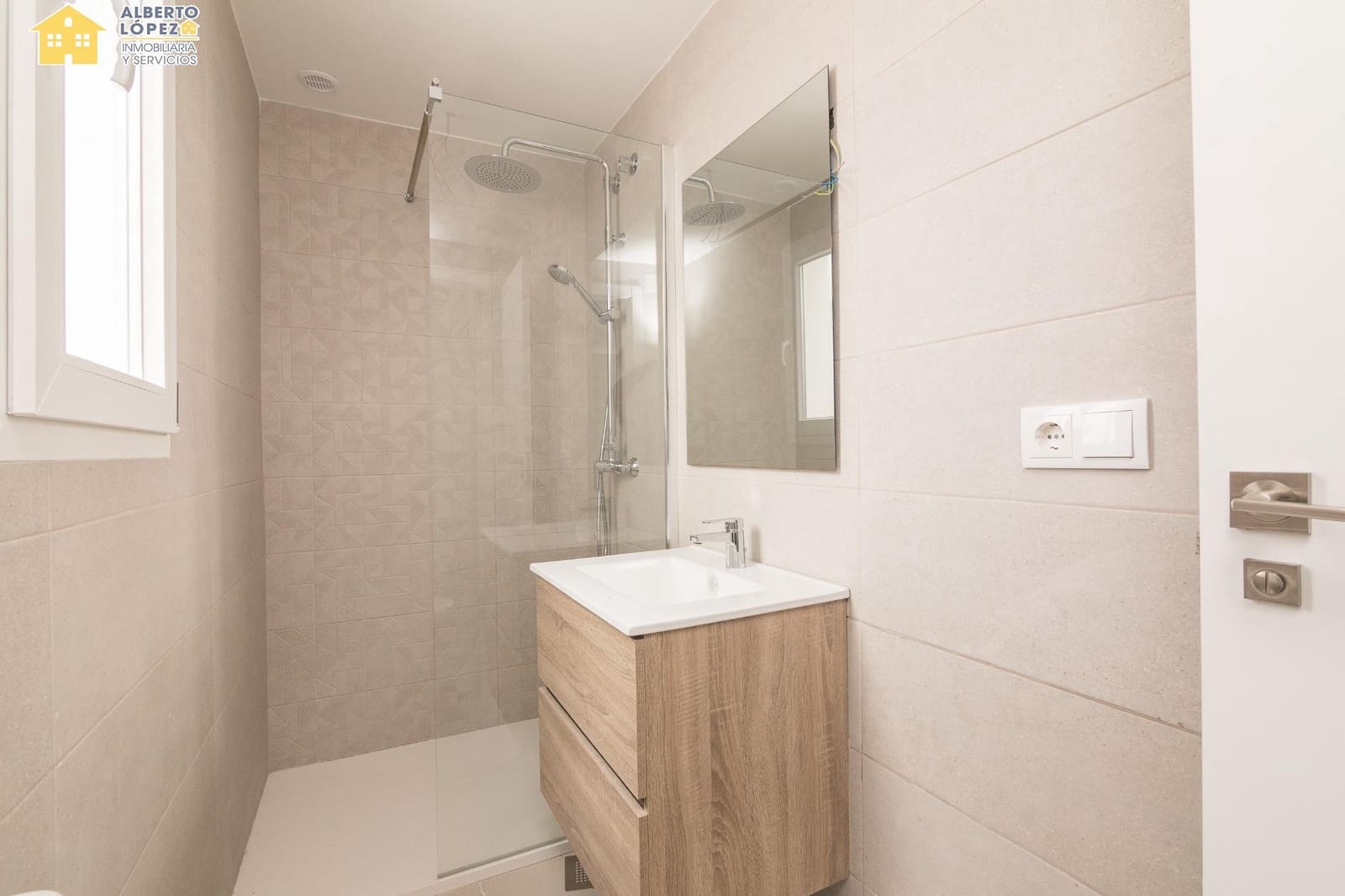 2 soveværelse Lejlighed til salg i El Altet - € 188.000 (Ref: 9406552)