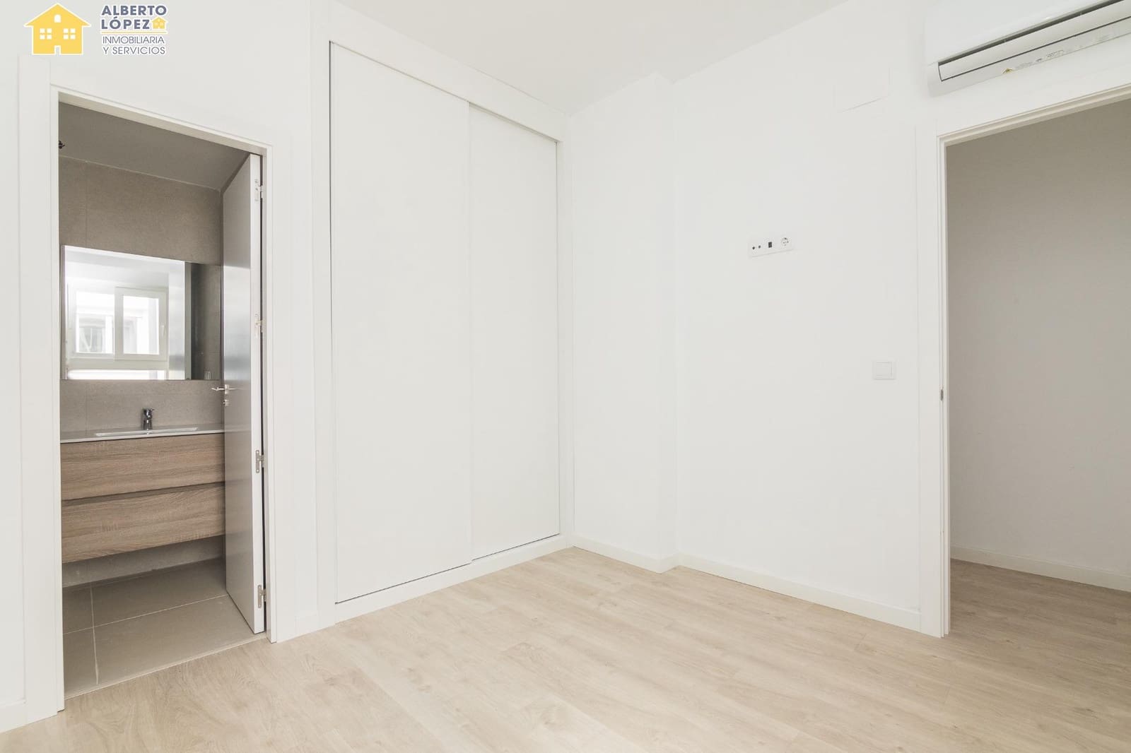 2 soveværelse Lejlighed til salg i El Altet - € 178.000 (Ref: 9406553)