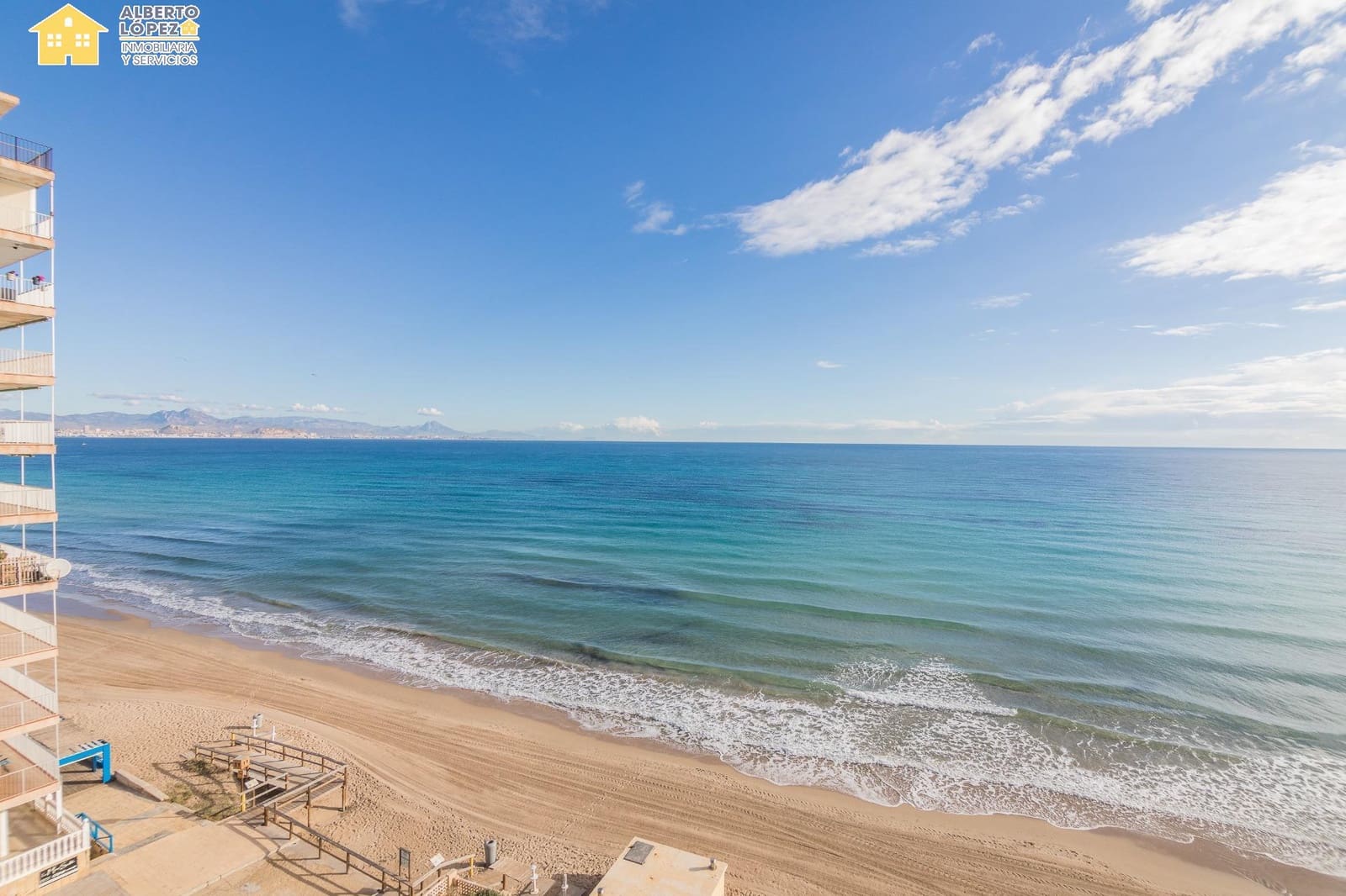 3 bedroom Apartment for sale in Arenales del Sol - € 276,000 (Ref: 9431145)