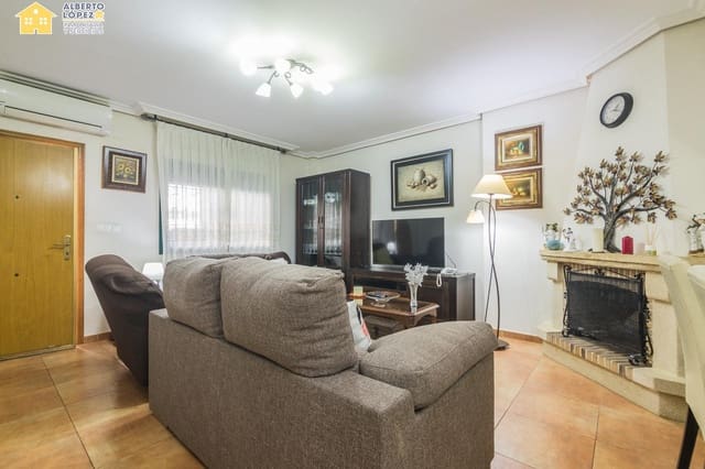 4 bedroom Terraced Villa for sale in El Altet, Elche / Elx - € 271,000 (Ref: 9449408)