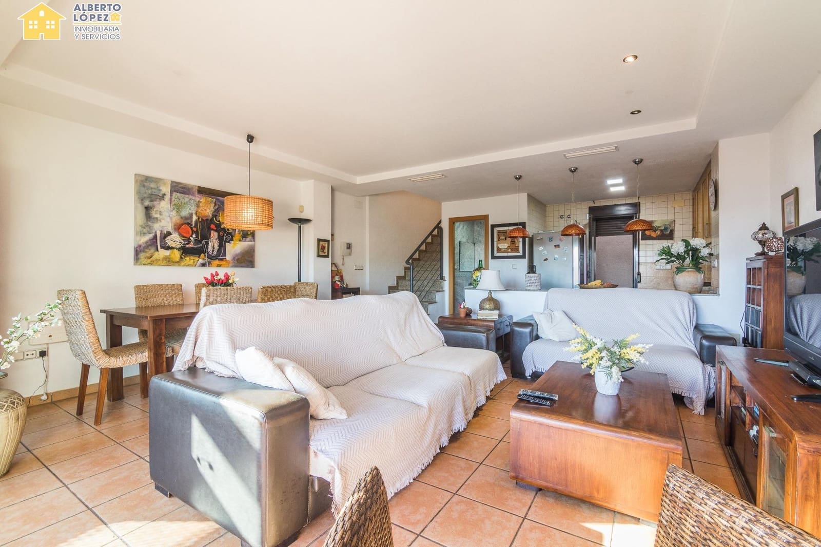 3 soverom Bungalow til salgs i Arenales del Sol med svømmebasseng garasje - € 375 000 (Ref: 9474266)