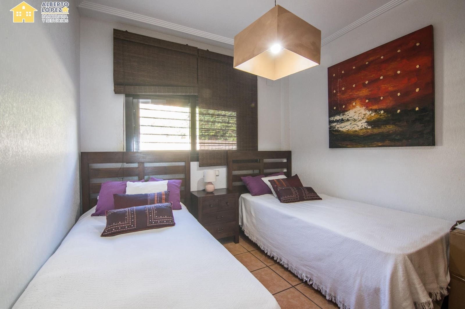 3 chambre Bungalow à vendre à Arenales del Sol avec piscine garage - 375 000 € (Ref: 9474266)