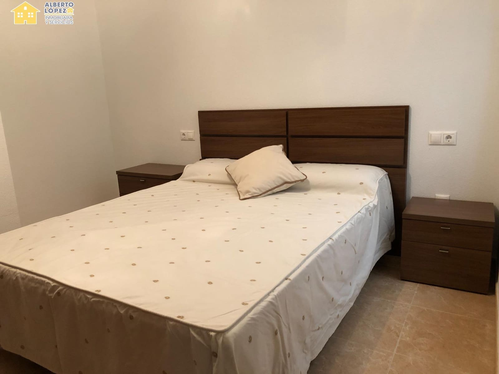 3 makuuhuone Asunto myytävänä paikassa Santa Pola mukana uima-altaan - 268 000 € (Ref: 9599644)