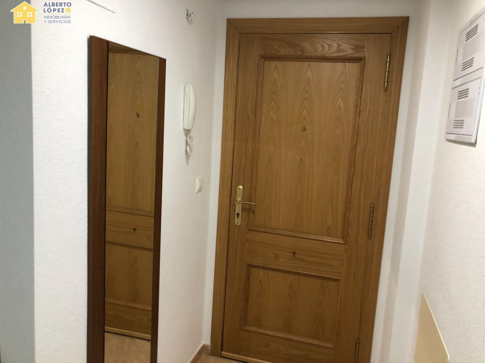 3 makuuhuone Asunto myytävänä paikassa Santa Pola mukana uima-altaan - 268 000 € (Ref: 9599644)