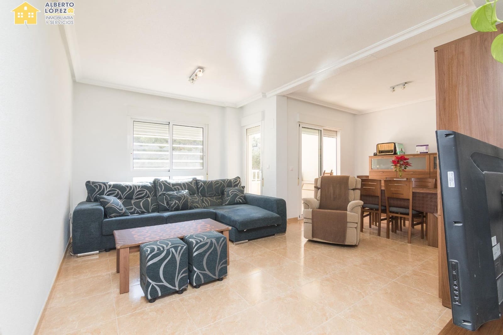 3 bedroom Flat for sale in Santa Pola with pool - € 268,000 (Ref: 9599644)