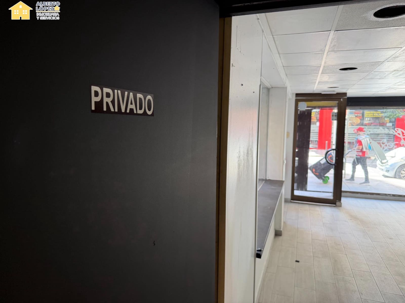 Local Comercial en Elche / Elx en venta - 96.000 € (Ref: 9625794)