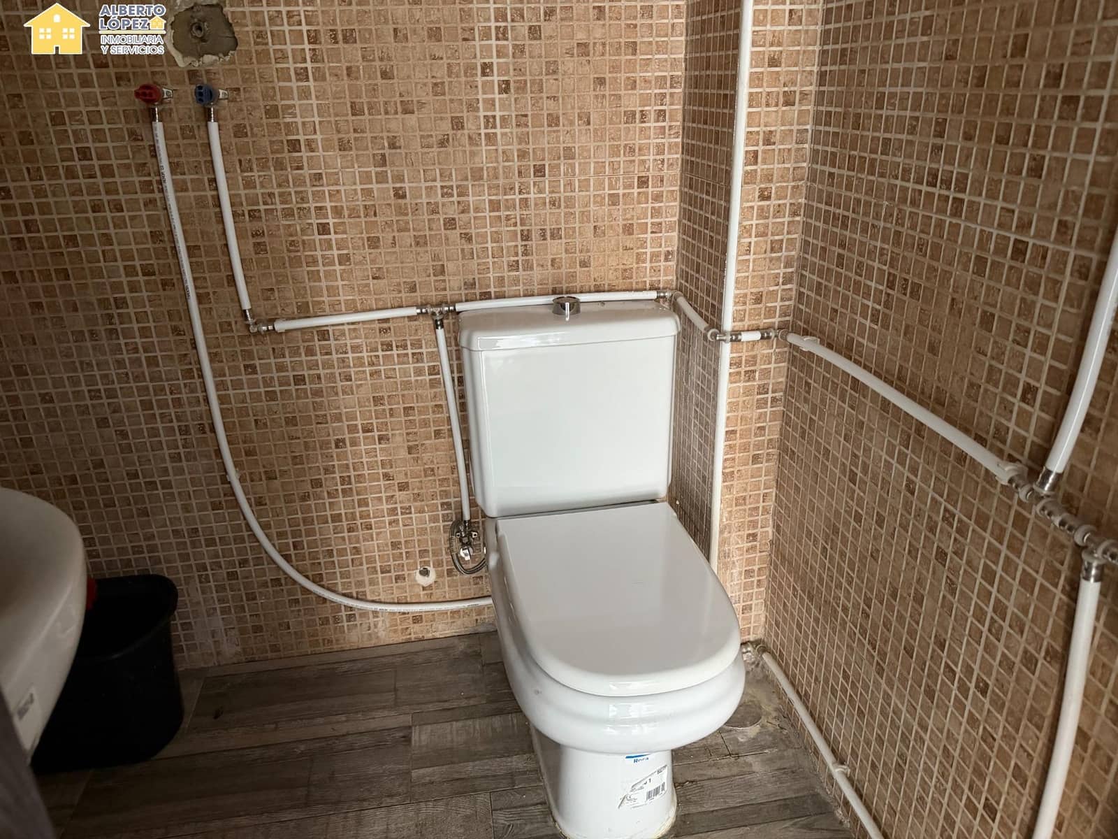 Local Comercial en Elche / Elx en venta - 96.000 € (Ref: 9625794)