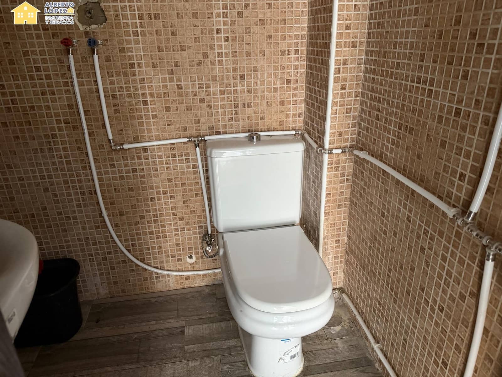 Komercyjne na sprzedaż w Elche / Elx - 96 000 € (Ref: 9625794)