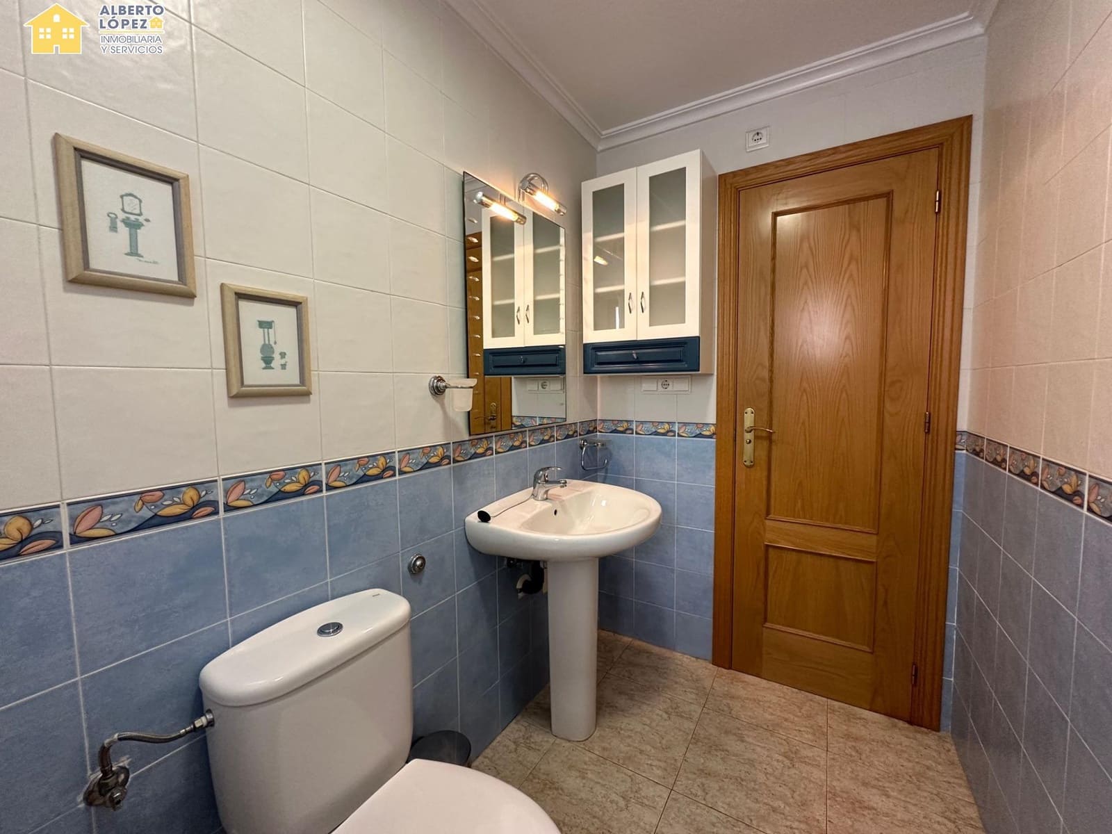 3 bedroom Flat for sale in El Altet with garage - € 195,000 (Ref: 9670772)