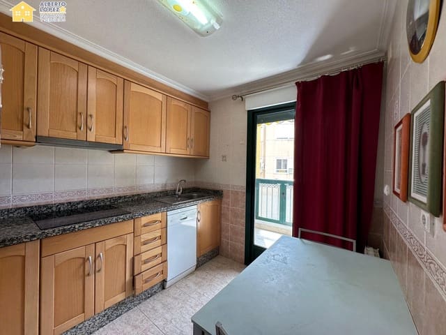 3 soverom Leilighet til salgs i El Altet, Elche / Elx med garasje - € 195 000 (Ref: 9670772)