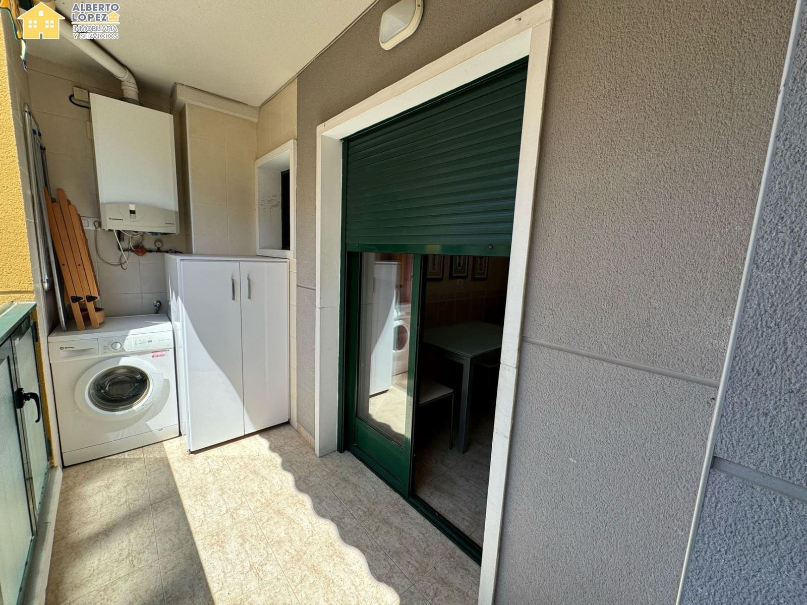 3 bedroom Flat for sale in El Altet with garage - € 195,000 (Ref: 9670772)