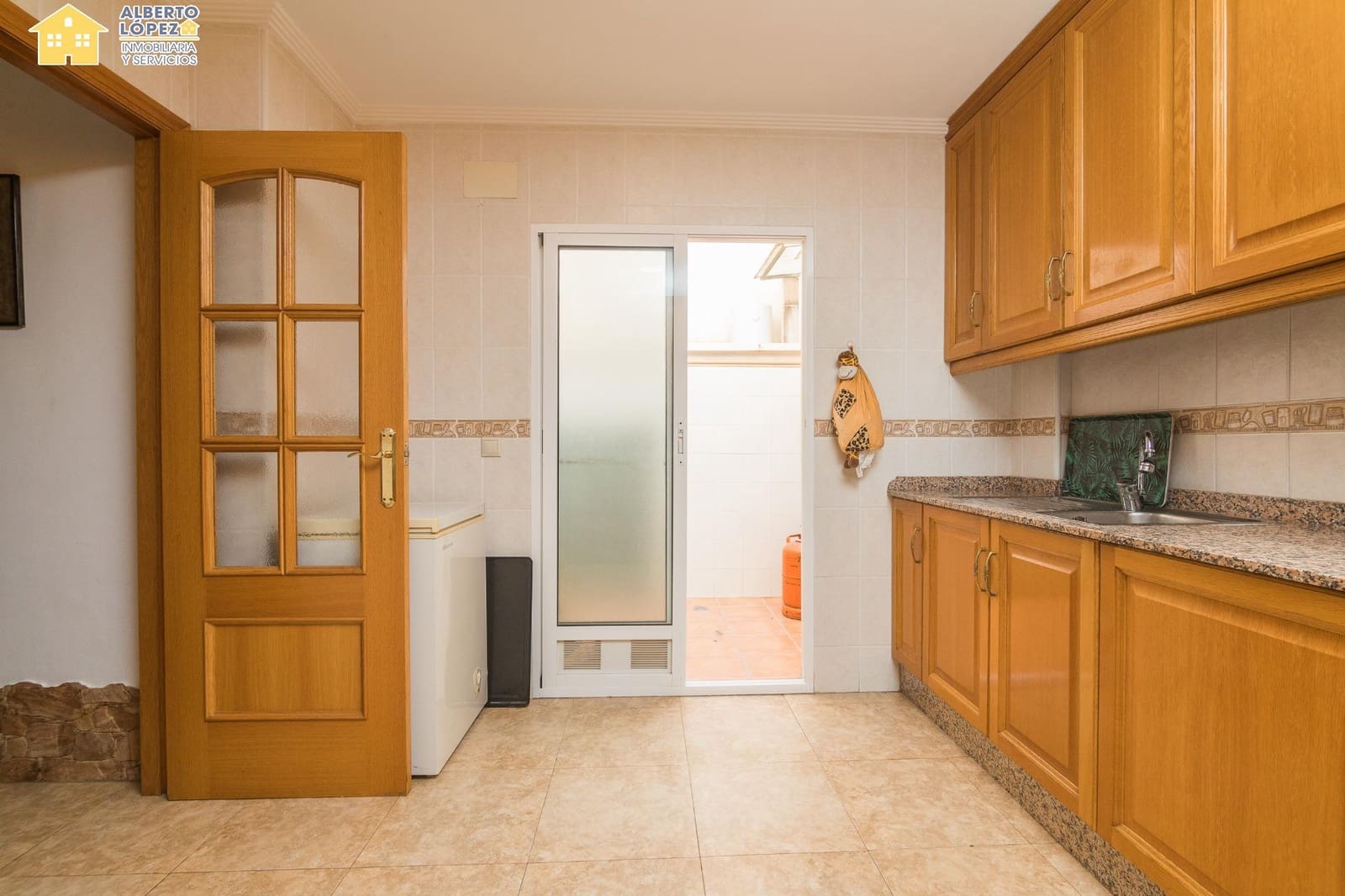 4 sypialnia Dom szeregowy na sprzedaż w El Altet z basenem garażem - 290 000 € (Ref: 9791152)