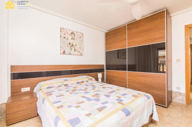 4 sypialnia Dom szeregowy na sprzedaż w El Altet, Elche / Elx z basenem garażem - 290 000 € (Ref: 9791152)