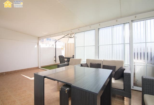 2 quarto Penthouse para venda em Santa Pola com piscina garagem - 325 000 € (Ref: 9799391)