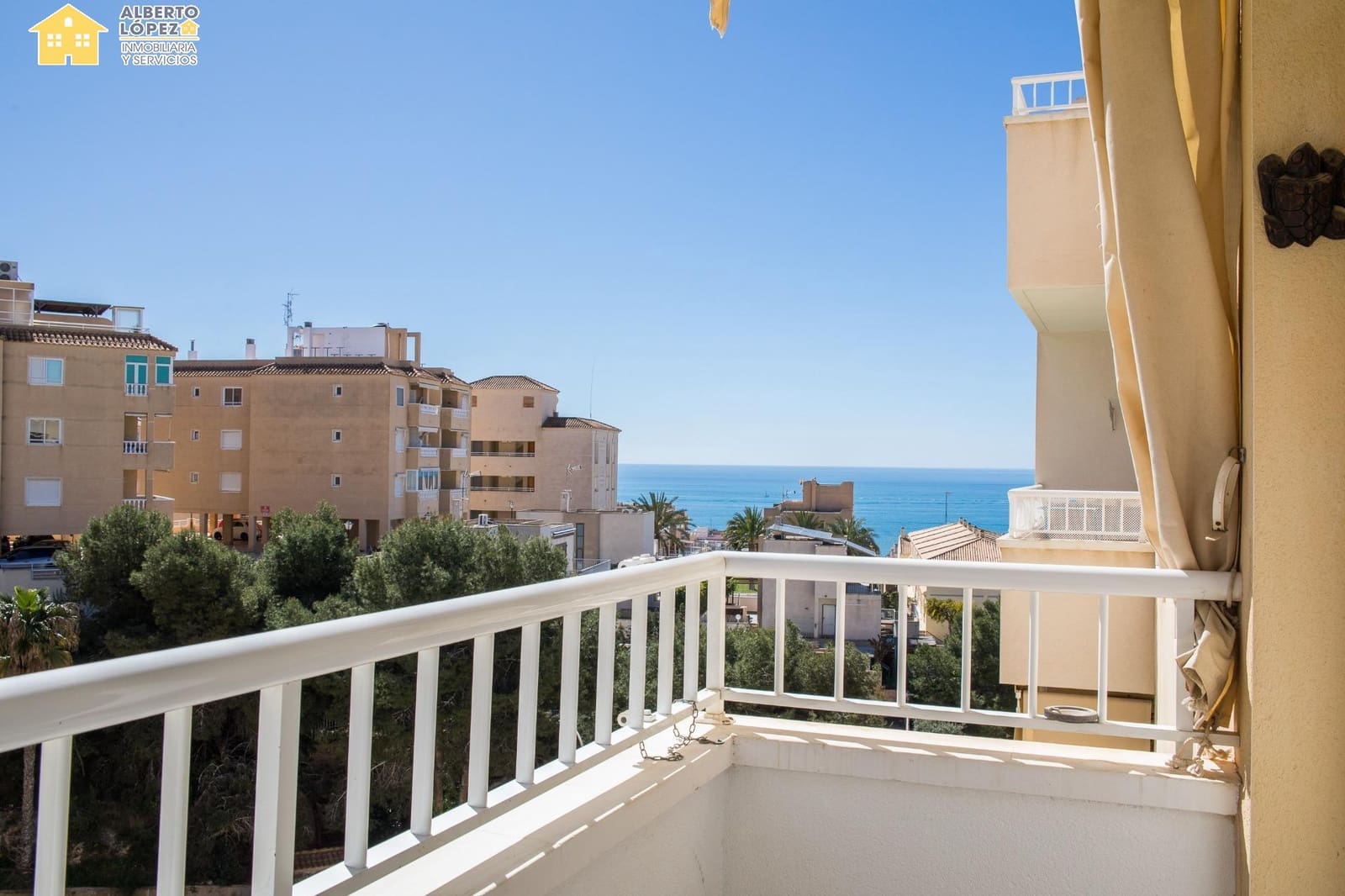 2 Zimmer Penthouse zu verkaufen in Santa Pola mit Pool Garage - 325.000 € (Ref: 9799391)