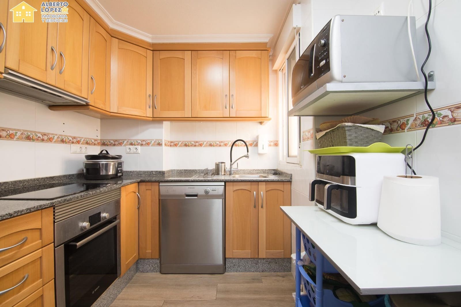 2 Zimmer Penthouse zu verkaufen in Santa Pola mit Pool Garage - 325.000 € (Ref: 9799391)