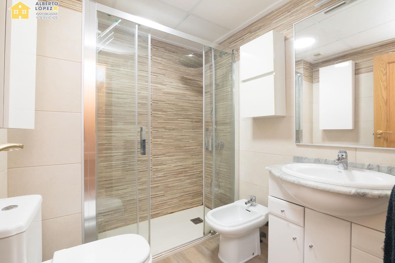 2 Zimmer Penthouse zu verkaufen in Santa Pola mit Pool Garage - 325.000 € (Ref: 9799391)