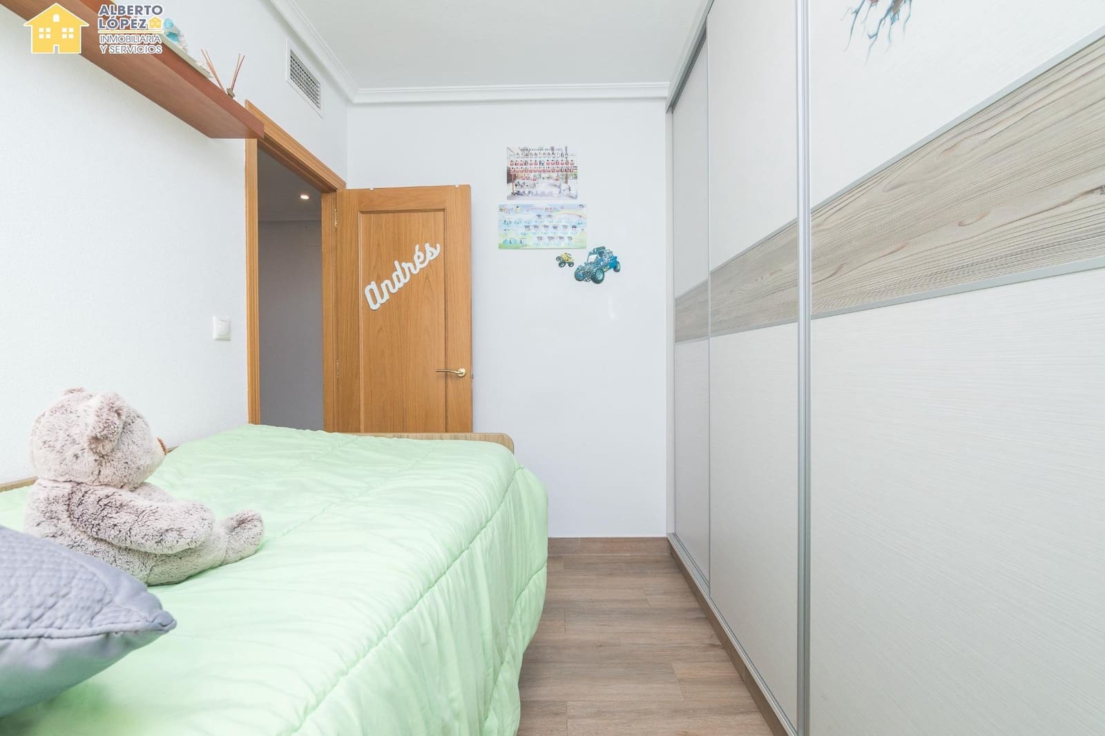 2 Zimmer Penthouse zu verkaufen in Santa Pola mit Pool Garage - 325.000 € (Ref: 9799391)