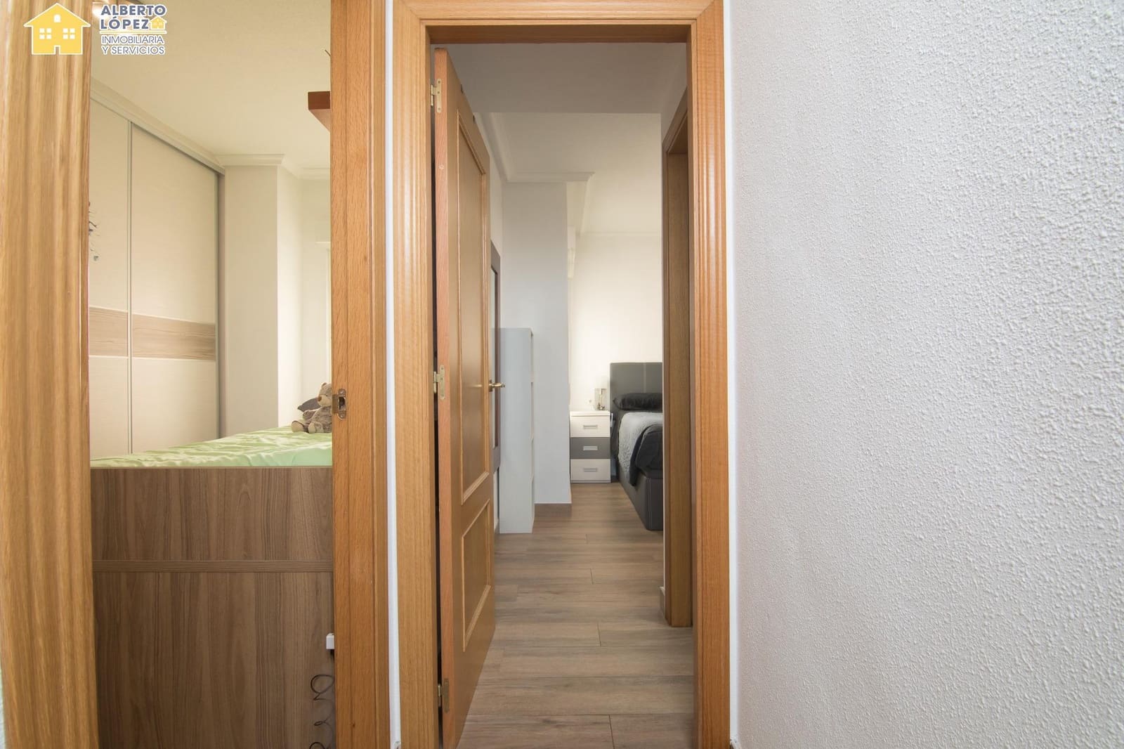 2 Zimmer Penthouse zu verkaufen in Santa Pola mit Pool Garage - 325.000 € (Ref: 9799391)